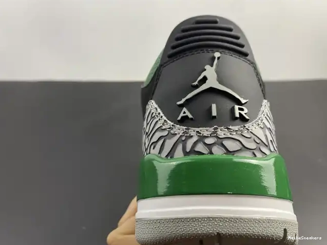 MaikeSneakers 3 CT8532-030 Air Jordan Green Pine 0523